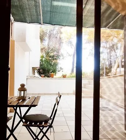 Philip's Guest House! Villa Paliouri